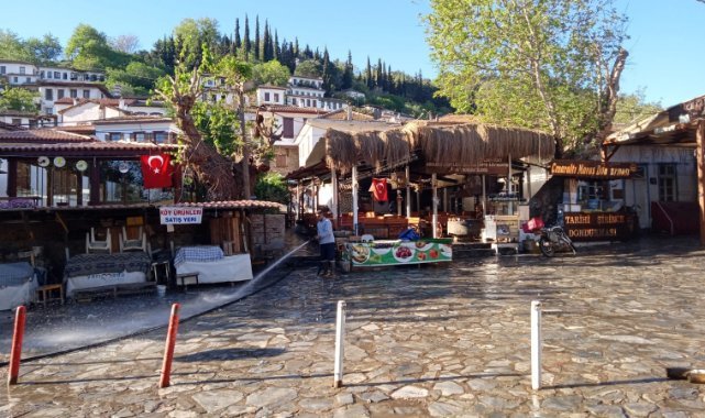 Efes Selçuk Turist sezonuna erken giriş yaptı: İlham veren kent ziyaretçilerini bekliyor