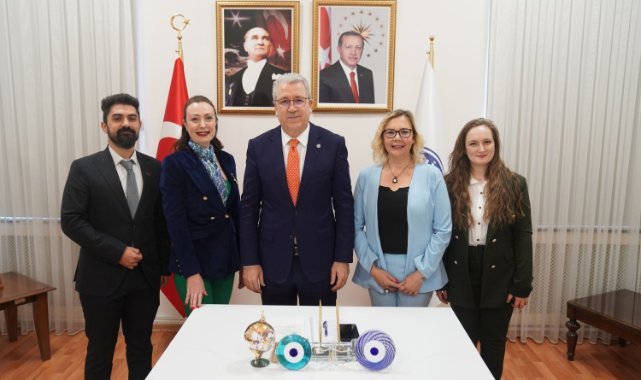 Hemşirelik Fakültesinin bir projesine daha TÜBİTAK'tan destek