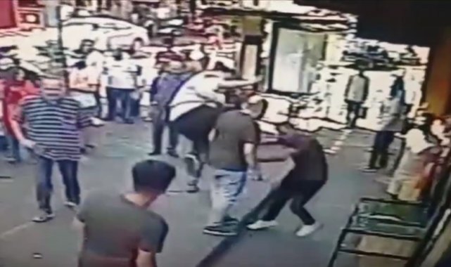 İstanbul’da müşteriye “sigara içilmez” dayağı