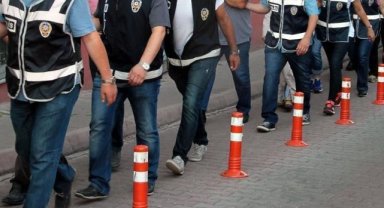 İzmir'de FETÖ'ye 'ByLock' operasyonu: 12 gözaltı