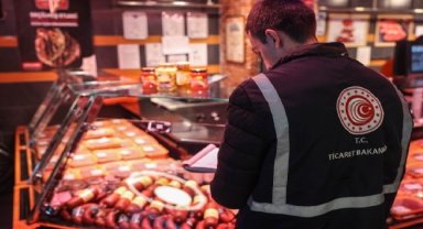 İzmir'de fiyat listesi denetimi