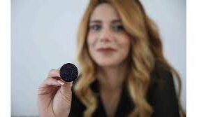 Kadın muhtarın önünde kimse duramıyor, rakibine fark attı