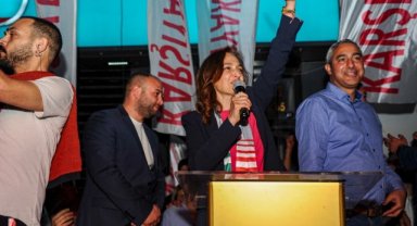 Karşıyaka'da Yıldız Ünsal'a muhteşem kutlama!