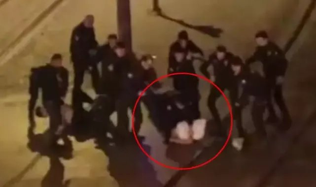 Kendilerine saldıran şüphelileri gözaltına alırken sınırını aşan 3 polise uzaklaştırma