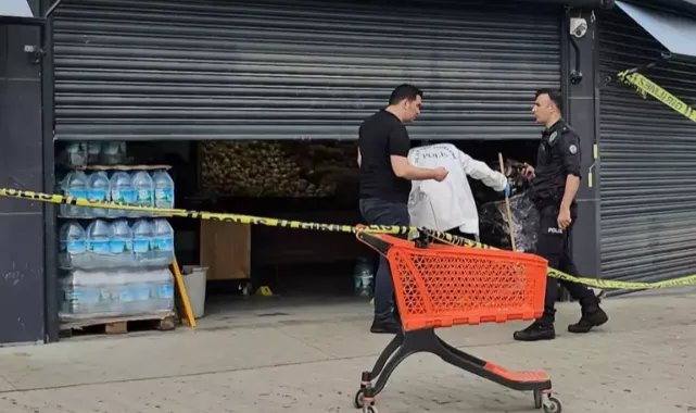Markette çalışan husumetlisini tabancayla vurdu