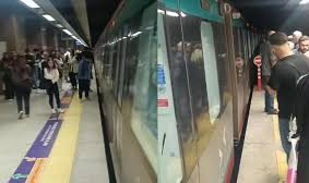 Marmaray'da intihar girişimi: Seferlerde aksama yaşanıyor