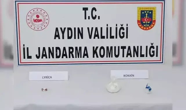 Otomobilde uyuşturucuyla yakalanan 2 şüpheli tutuklandı
