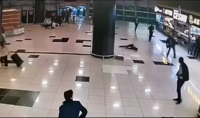 Şanlıurfa Terminali'nde husumetliler arasında silahlı kavga: 1 ölü, 2'si polis 10 yaralı
