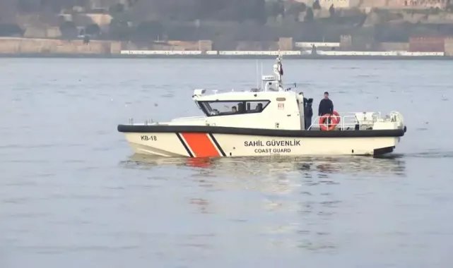Üsküdar'da denizde yüzerken kayboldu, arama çalışması başladı