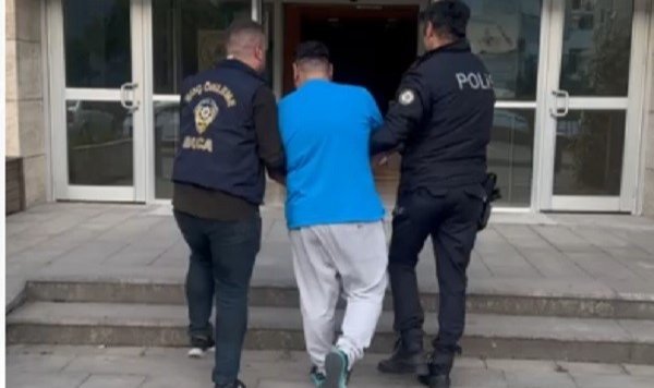 23 yıldan fazla hapis cezasıyla aranan zehir taciri kıskıvrak yakalandı