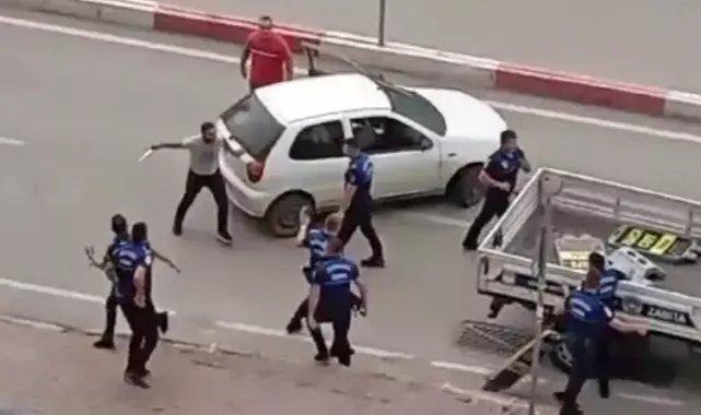 Adana'da zabıtaya bıçakla saldırı