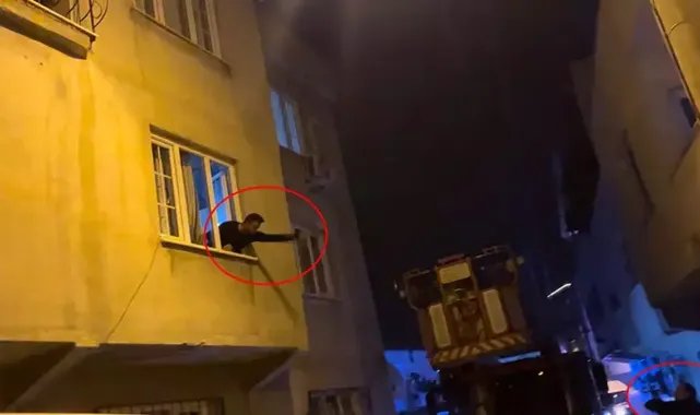 Anne- babası ve 2 kız kardeşini odaya kilitleyip bıçakla rehin aldı; 1 saatte ikna edildi