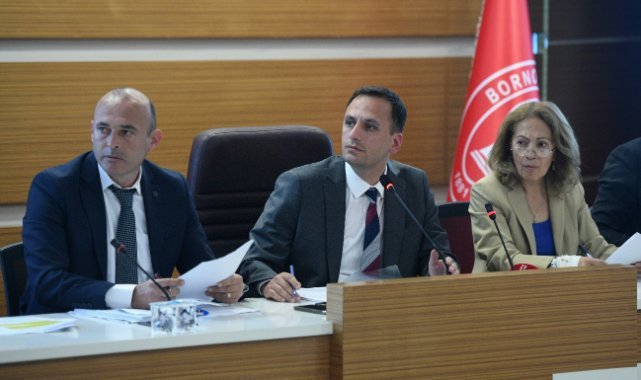 Bornova Belediyesi yeni müdürlüklerle güçleniyor