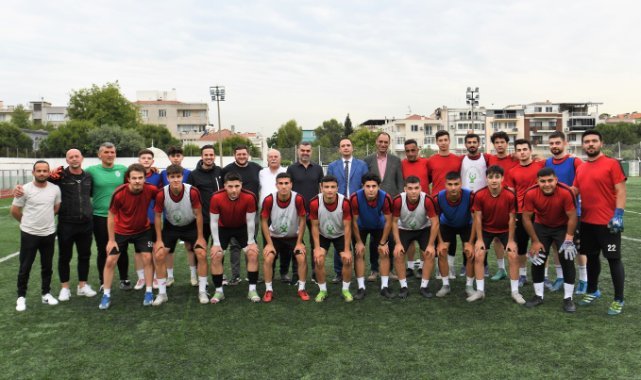 Bornova Belediyespor şampiyon