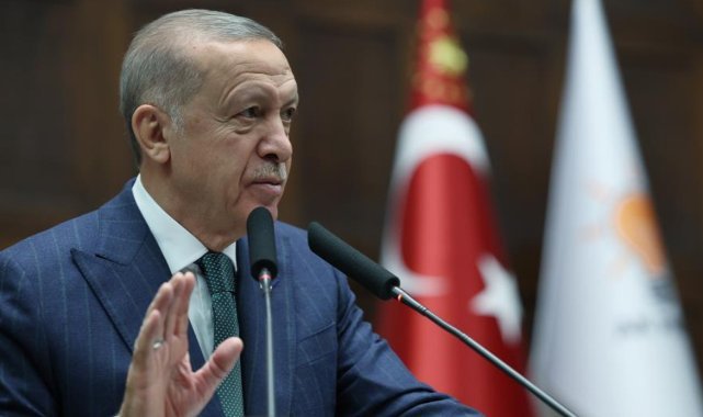 Cumhurbaşkanı Erdoğan'dan 'sapasağlam ayaktayız' mesajı: 'Bürokratik vesayete izin vermeyiz'