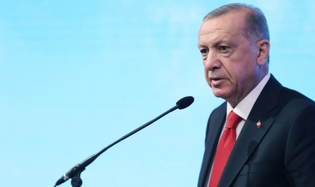 Cumhurbaşkanı Erdoğan: "Öğretmenlerimizi olumsuzluktan korumak ve güvenli ortamı sunmak asli görevimizdir"