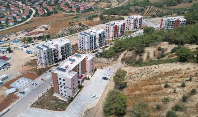Deprem konutlarında yaşam başladı