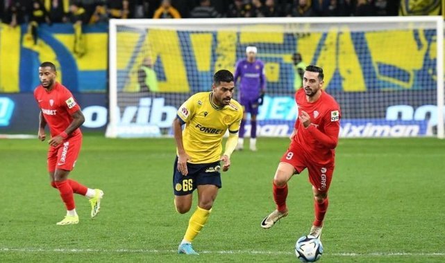 Göztepe, yeni sol bekini açıklamaya hazırlanıyor
