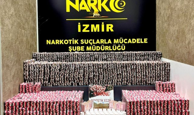 İzmir'de 75 bine yakın sentetik uyuşturucu hap ele geçirildi