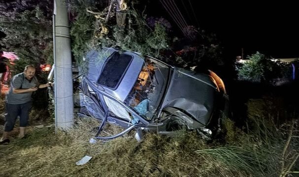 İzmir'de kontrolden çıkan cip şarampole devrildi, sürücüsü hayatını kaybetti