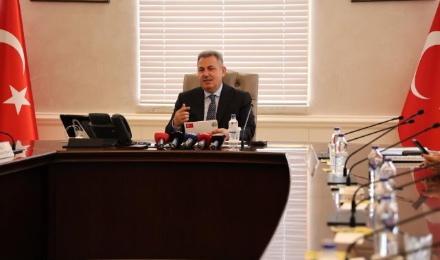 İzmir Valisi Elban: "Kentte 13 suç örgütü çökertildi"