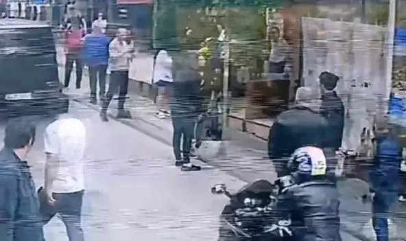 Kadıköy'de Pitbull dehşeti