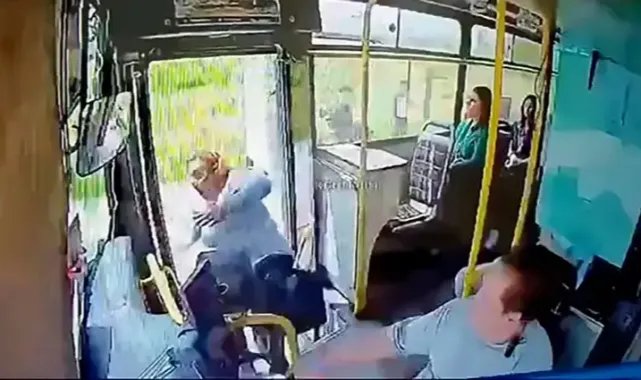 Otobüsün açık kapısından düşen yolcunun ölümüne neden olan sürücüye 6 yıl hapis istemi