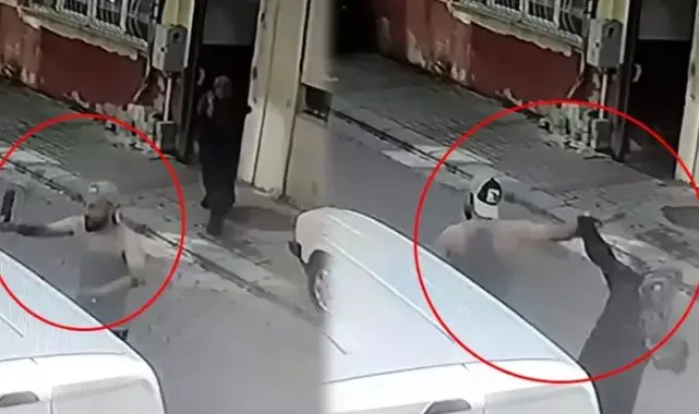 Satırla dayısının evinin kapısına dayandı; yoldan geçen 2 kadını darbetti