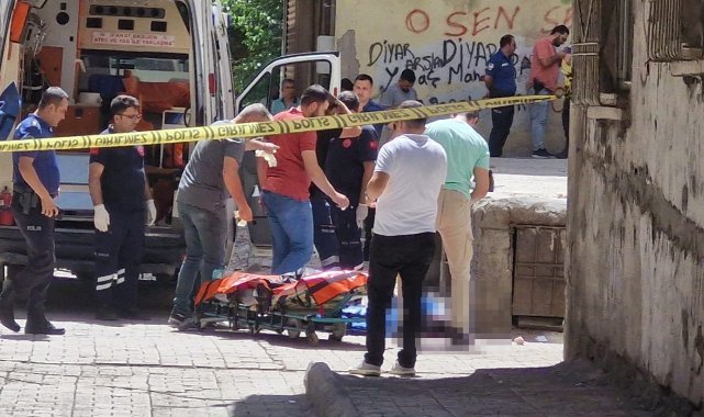 1 yıl önce ayrıldığı Hilal’i, çalışmasını istemediği için öldürmüş