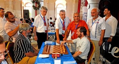 Çeşme 10. Uluslararası Açık Satranç Turnuvası başladı