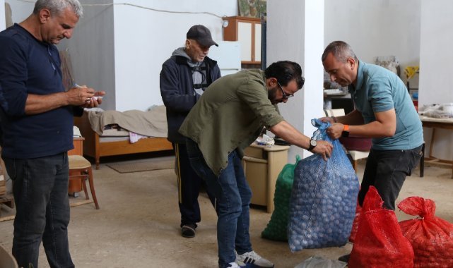 Çiftçinin cevizi çürümekten kurtuldu