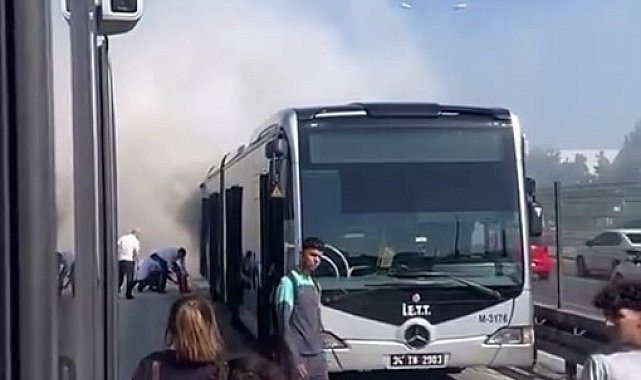 Esenyurt’ta metrobüste yangın paniği