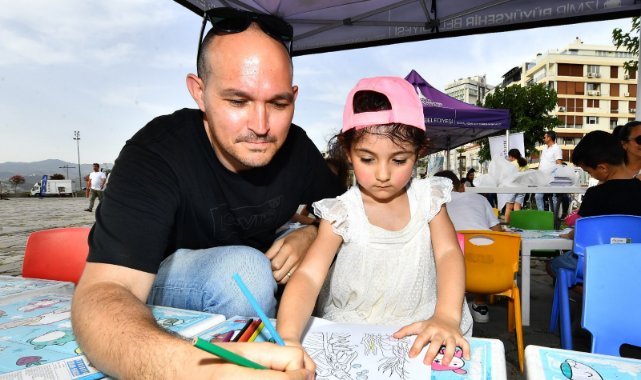 İzmir’de babalar ve çocuklar birlikte eğlendi