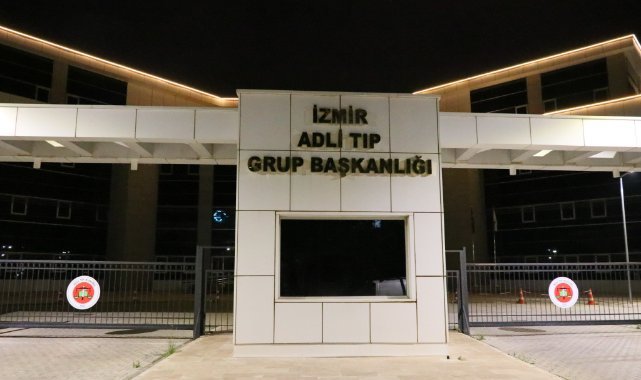 İzmir'de karısını boğarak öldüren şahıs intihar etti