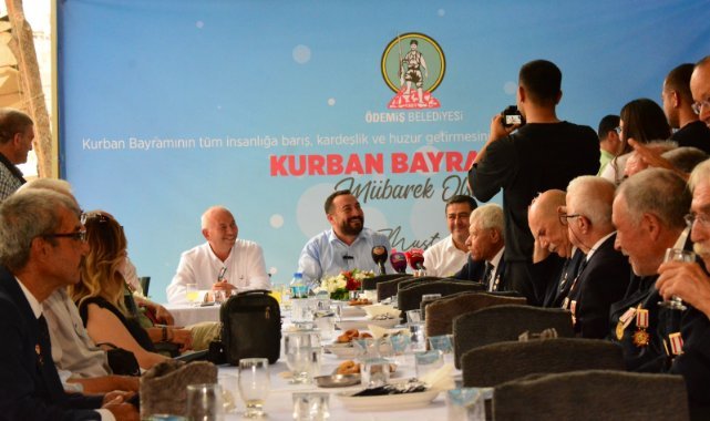 Ödemiş Belediyesi’nde bayramlaşma