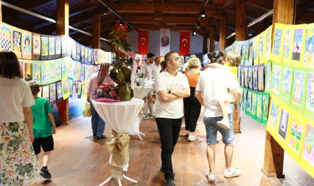Selçuk Efes Kent belleği hafta sonu öğrenci akınına uğradı