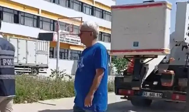 Sınav saatinde okulda elektrik kesildi; veliler tepki gösterdi