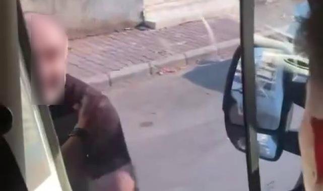 Trafikte korku dolu anlar