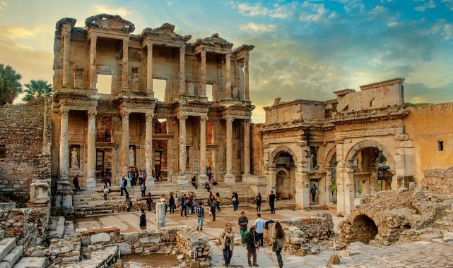 Türkiye, 2024'ün ilk 5 ayında yaklaşık 18 milyon ziyaretçi ağırladı