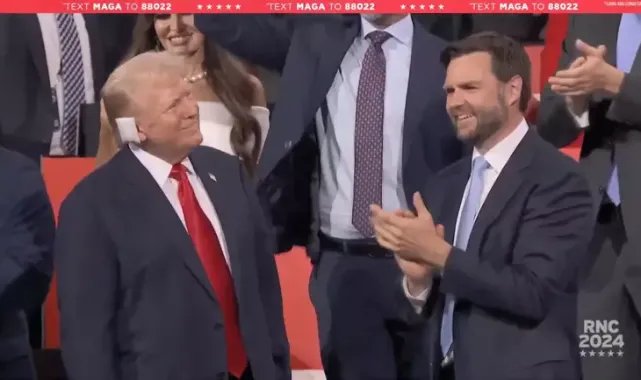 ABD Başkan adayı Trump, kulağında bandajla ulusal kongreye katıldı