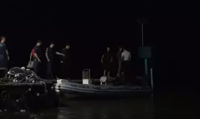 Balık tutmak için açıldıkları kayık battı: 2 ölü
