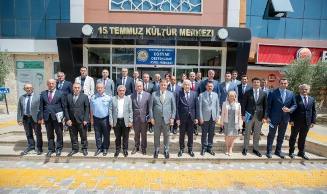 Başkan Tugay'dan sosyal belediyecilik vurgusu