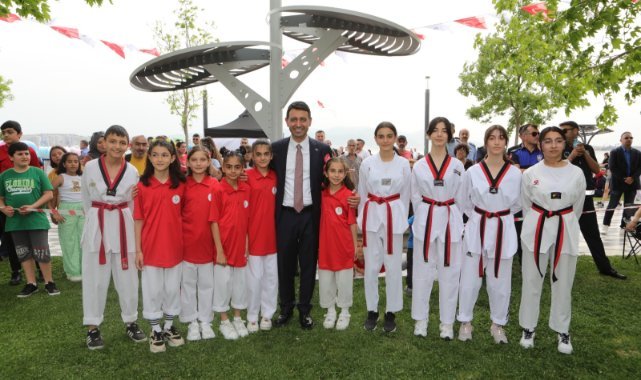 Bayraklı'da yaz spor okulları başladı