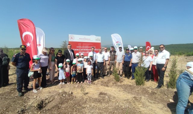 Buca'da 15 Temmuz Şehitleri İçin Hatıra Ormanı Oluşturuldu