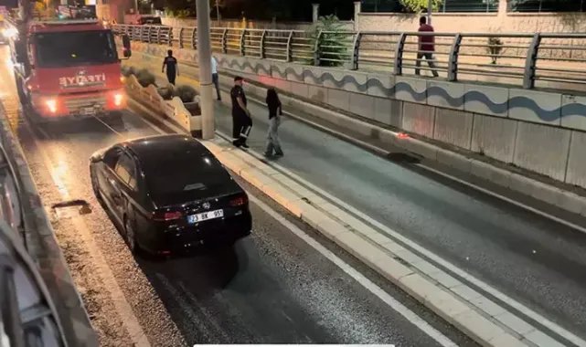 Elazığ'da sağanak; altgeçitte mahsur kalan anne ve çocukları kurtarıldı