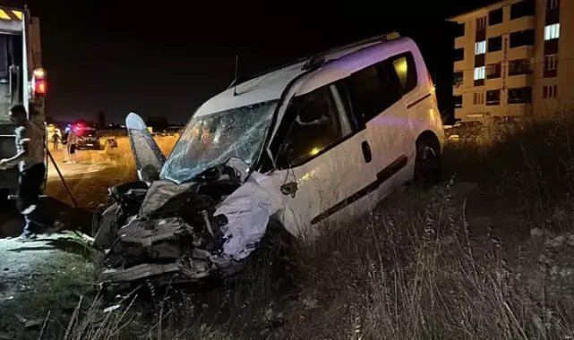 Kütahya'da zincirleme kaza: 1 ölü, 4 yaralı