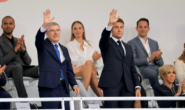 Paris 2024 Olimpiyat Oyunları görkemli bir törenle açıldı