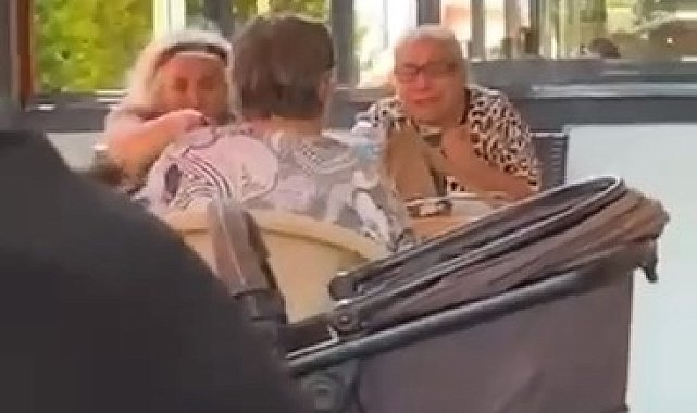 Sıcaktan bunalan kadınların vantilatör kavgası