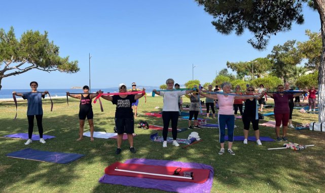 Yeşil ve Mavinin Buluştuğu Noktada Pilates Keyfi