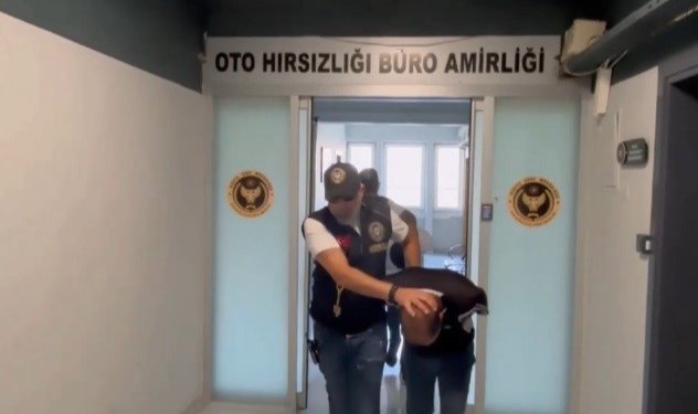 Akülü sandalyeyi çalan vicdansızlar yakalandı